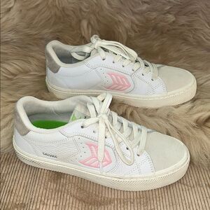 Cariuma Salvas Leather Sneakers White Pink | Cork Insoles | Sustainable | Size 8